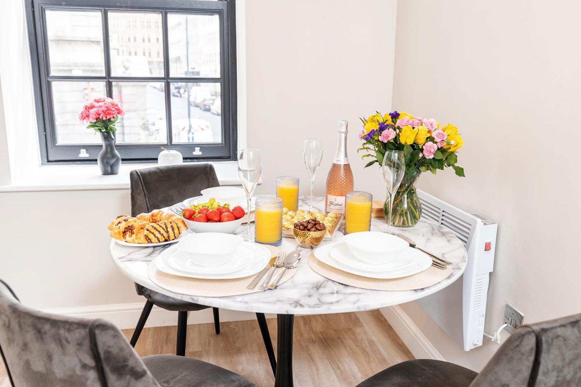 Appartement Exceptional & Gorgeous Interior & King Size Bed